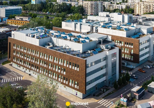Szpital Południowy pod lupą śledczych. Zarzuty o łapownictwo i znieważenie zwłok