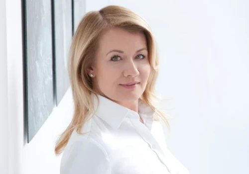 Nowa rektor Łazarskiego. Zna system zdrowia od środka