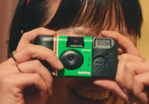 Fujifilm świętuje 40-lecie QuickSnap. Nowe aparaty za mniej niż 100 złotych