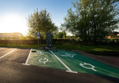 Wakacyjna promocja. Ładowanie już od 1,79 zł/kWh na wybranych stacjach ChargeIn