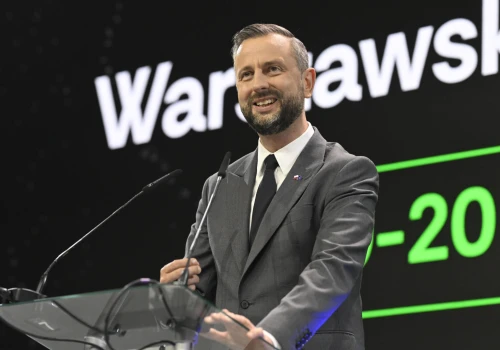 Kosiniak-Kamysz: Zakup okrętów to zysk militarny i szwedzkie inwestycje w Polsce