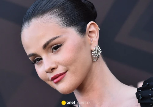 Selena Gomez zachwyca biżuterią na kolacji próbnej przed ślubem Taylor Swift. Cena ich zaskakuje!