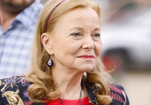 Gwiazda „Klanu” wróciła do przeszłości. Tego do dziś jej brakuje