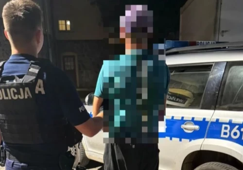 Pijany kierowca złamał sądowy zakaz. Miał przy sobie także narkotyki