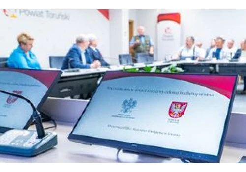 Wsparcie dla spółek wodnych w Powiecie Toruńskim. Podpisano umowy z przedstawicielami regionu
