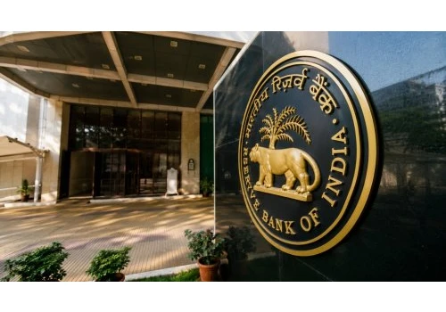 RBI chce odciąć banki od kryptowalut