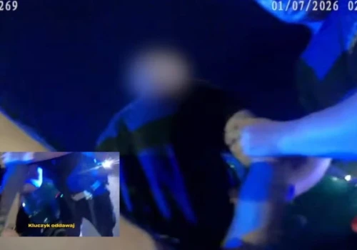 Kierowca Peugeota uciekał pod prąd ekspresówką. Miał 2,7 promila i brak uprawnień