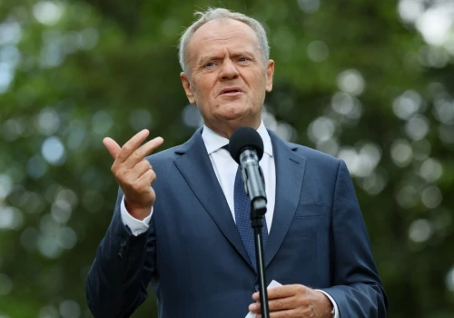Donald Tusk apeluje o ostrożność. Chodzi o finansowe wsparcie Ukrainy przez Polskę