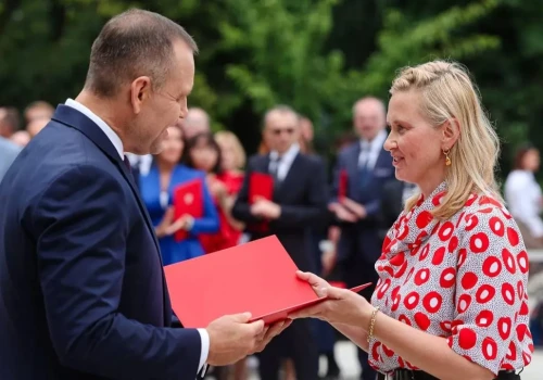 Prezydent Nawrocki wręczył nominacje profesorskie. ZOBACZ ZDJĘCIA