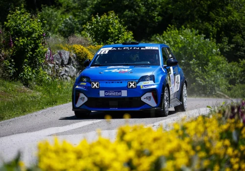 Alpine A290 Rallye przed rekordową próbą. 133 km oesowych i dziennikarz za kierownicą