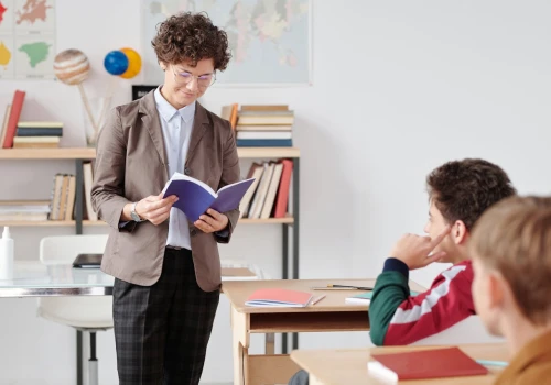 70 nauczycieli ukończyło pierwszą edycję studiów „Edukacja zdrowotna” na UMB