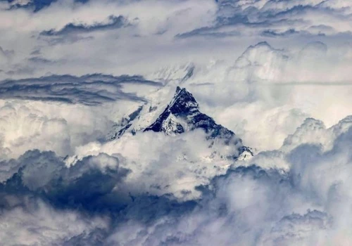 Przez 30 lat był ponurym symbolem Everestu. Teraz ma ruszyć trudna misja