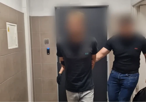 Sprzedawca zwrócił mu uwagę, więc strzelił mu w twarz z wiatrówki