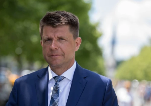Partia Petru to ratunek dla Tuska. Tyle że wyborcy mogą się na to nie nabrać