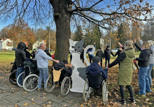Dąb z warmińsko-mazurskiego na podium krajowego konkursu. Jego historia zachwyciła