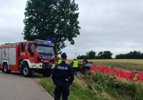 Tragiczny wypadek na Pomorzu. Nie żyją cztery osoby