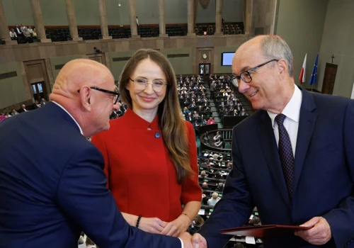 Lex szarlatan, OKI i PZPR. Sprawdź, co zdecydował Sejm
