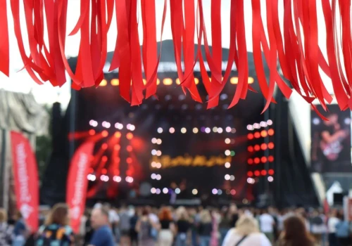 Erste Letnie Brzmienia 2026 w Krakowie. Kto wystąpi na Lotnisku Rakowice-Czyżyny?
