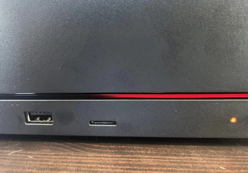 Steam Machine ma własne „Red Ring of Death”. Zamiast okręgu jest czerwona linia śmierci