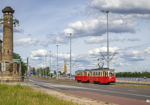 Czerwone zabytkowe tramwaje wracają na ulice Szczecina