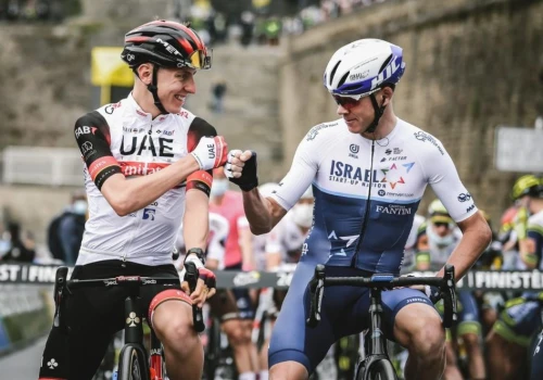 Chris Froome o Tadeju Pogačarze: „Jeśli uniknie kłopotów, to zwycięstwo ma już w garści”