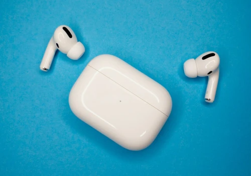 Rozczarowanie czy chłodna kalkulacja? Apple chowa rewolucyjne słuchawki do szuflady