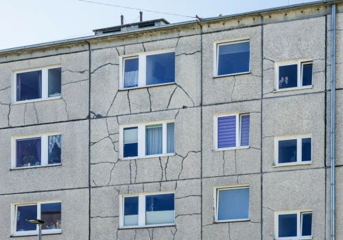 Tyle lat przetrwa wielka płyta. Czy bloki z PRL-u są bezpieczne?