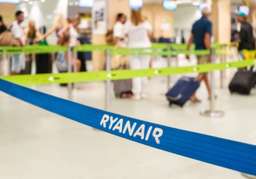 Ryanair ostrzega przed chaosem na lotniskach. Wszystko przez nowy system