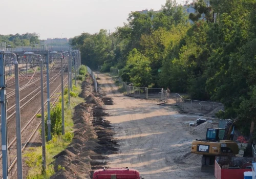 Wzdłuż torów kolejowych na Żoliborzu powstanie park linearny? Pierwsze kroki zostały podjęte. 