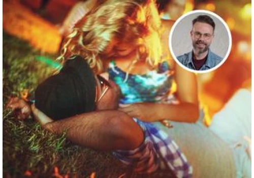 Decydują się na chemseks. Seksuolog mówi o najczęstszych konsekwencjach
