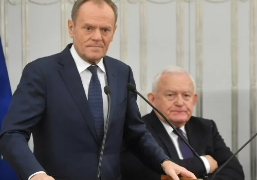 Miller ma radę dla Tuska. 
