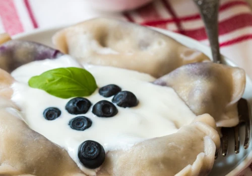 Dodaję to do pierogów z owocami. Nie rozpadają się i świetnie smakują