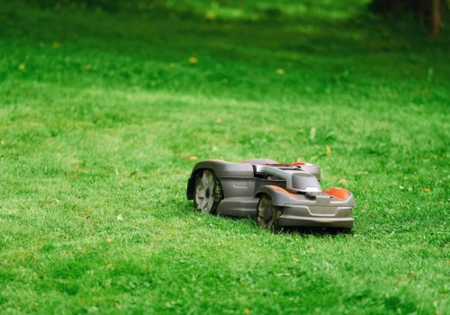 Kupują robota koszącego i boją się rachunków. Liczby rozwiewają wszelkie wątpliwości