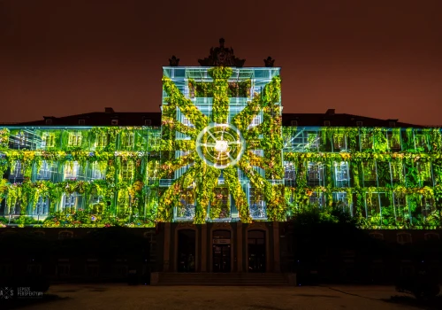 Spektakularny video-mapping zachwycił mieszkańców podczas 81. urodzin Szczecina