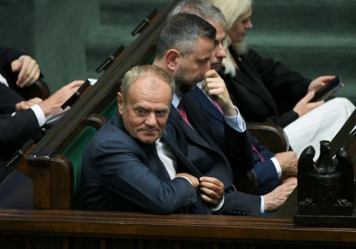 Afera w szpitalu zatopi rząd Tuska? Ciekawy sondaż!