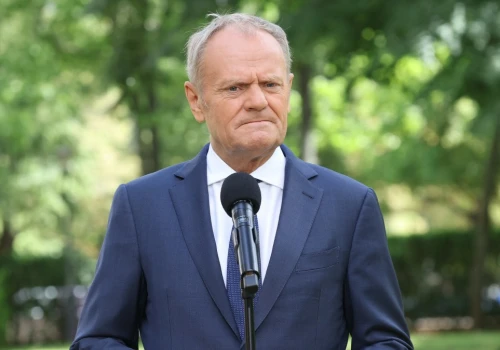 Sondaż po aferze w Szpitalu Południowym. Polacy ocenili rząd Donalda Tuska