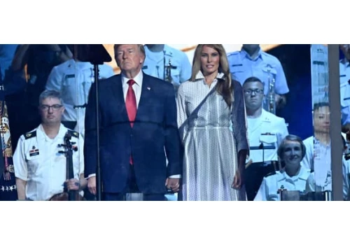 Donald Trump ostrzega przed widmem komunizmu z okazji 250-lecia USA