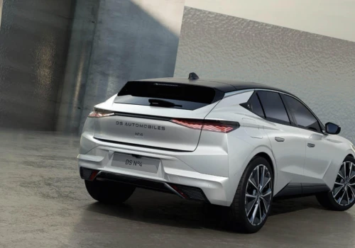 10 najtańszych nowych samochodów premium DS Automobiles w Polsce. Oferty lipiec 2026: hybrydy i diesel HDi!