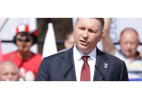 Przemysław Czarnek w Kłodzku zapowiada rozliczenia prokuratorów i urzędników