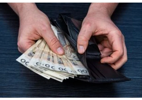 Płacą 550 zł na rękę za godzinę. W tej branży brakuje ludzi do pracy