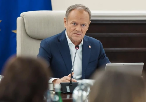 Tusk ostro o patologii w szpitalach. E-rejestracja ma ujawnić nieprawidłowości