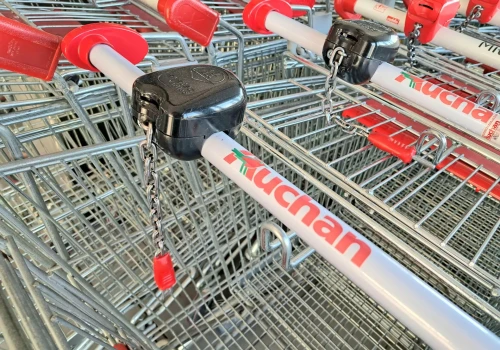 Licznik Oszczędności Auchan rośnie. Jak Polacy szukają tańszych produktów?