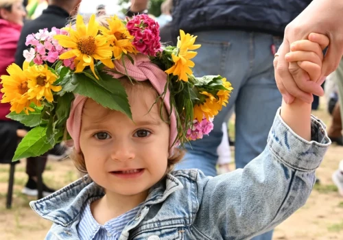 Noc Świętojańska nad Bugiem w Korczewie. Tradycja, muzyka i poświęcenie wody w rzece