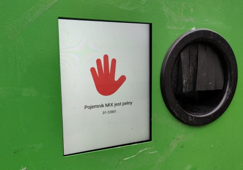 System kaucyjny bez kolejek do automatów? Pojawił się nowy typ maszyny