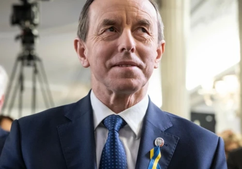 Senator Grodzki uderzył w dziecko swojego krytyka. Internauci nie zostawili na nim suchej nitki