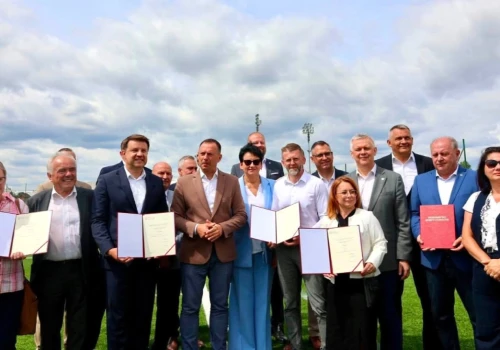 Nowe boisko i szatnie na Opolszczyźnie. Większość kasy dla jednego miasta