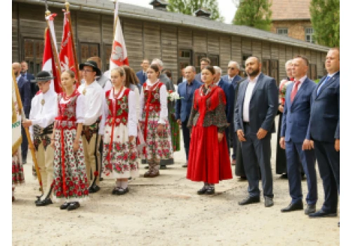 Romowie: 2 sierpnia upamiętnimy naszych przodków zgładzonych w Auschwitz