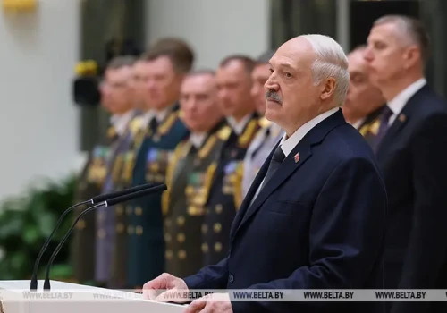 Łukaszenka stanął przed oficerami… Nie chcemy straszyć!