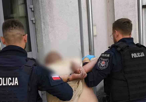 Wągrowiec. Pijany sprawca kolizji próbował uciekać