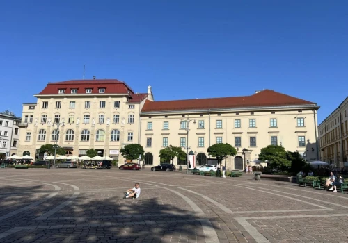 Na Placu Szczepańskim powstanie świąteczna strefa dla dzieci. Miasto szuka organizatora